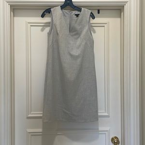 Ann Taylor, Size 0, light gray dress